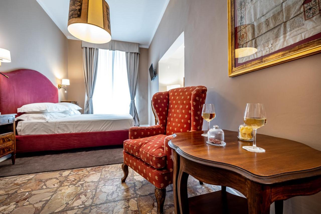 Luxury Bed And Breakfast Cerretani Palace Florence Buitenkant foto