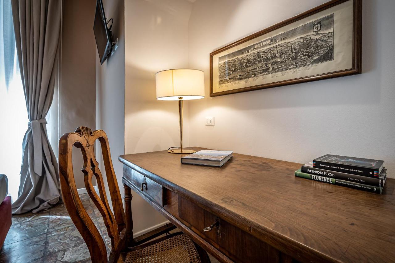 Luxury Bed And Breakfast Cerretani Palace Florence Buitenkant foto